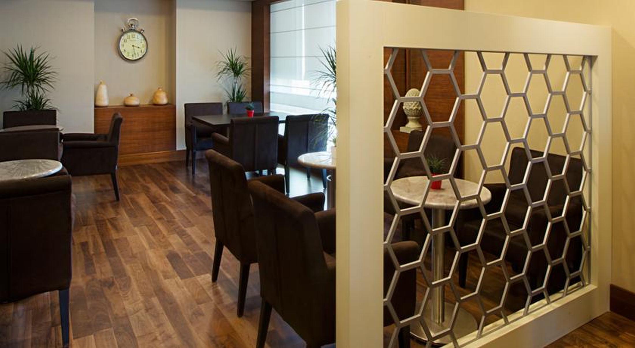 Dedeman Bostanci Istanbul Hotel & Convention Center Extérieur photo The interior of the lounge