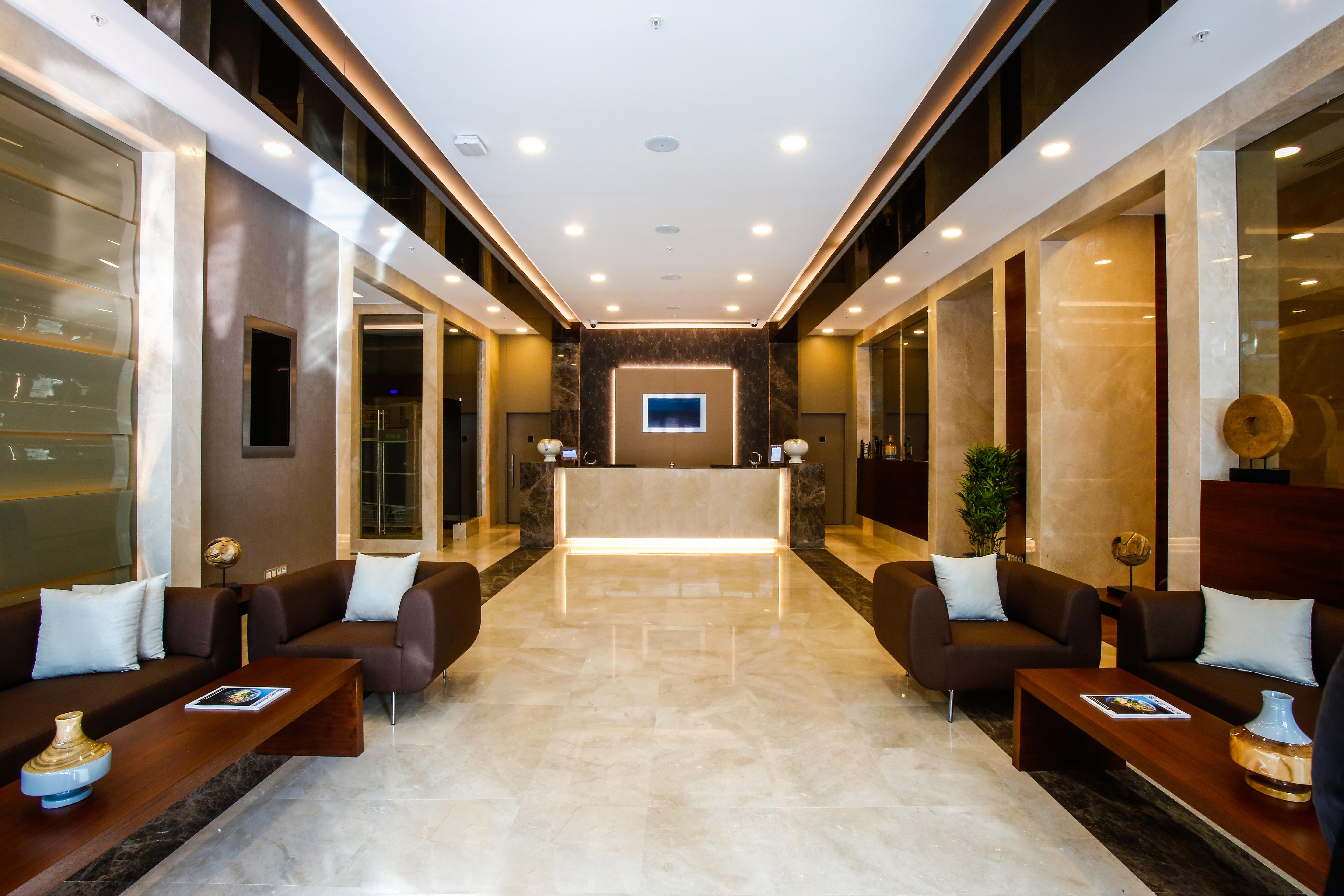 Dedeman Bostanci Istanbul Hotel & Convention Center Extérieur photo The lobby of the hospital