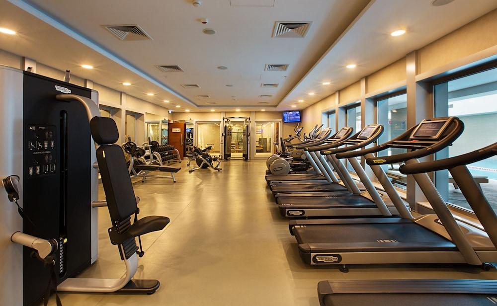 Dedeman Bostanci Istanbul Hotel & Convention Center Extérieur photo The gym at the hotel